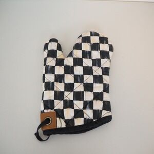 MACKENZIE-CHILDS Courtly Check Bistro Oven Mitt Black and White Kitchen